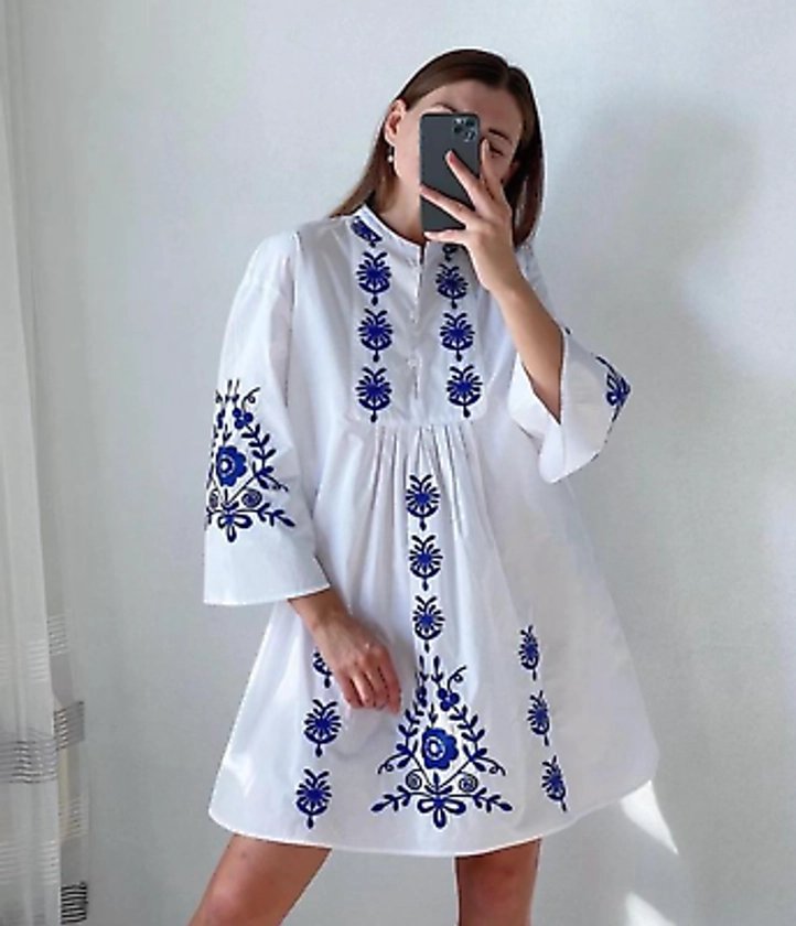 Zara White & Blue Cotton Embroidered Tunic Dress Size M Bloggers Fave Boho