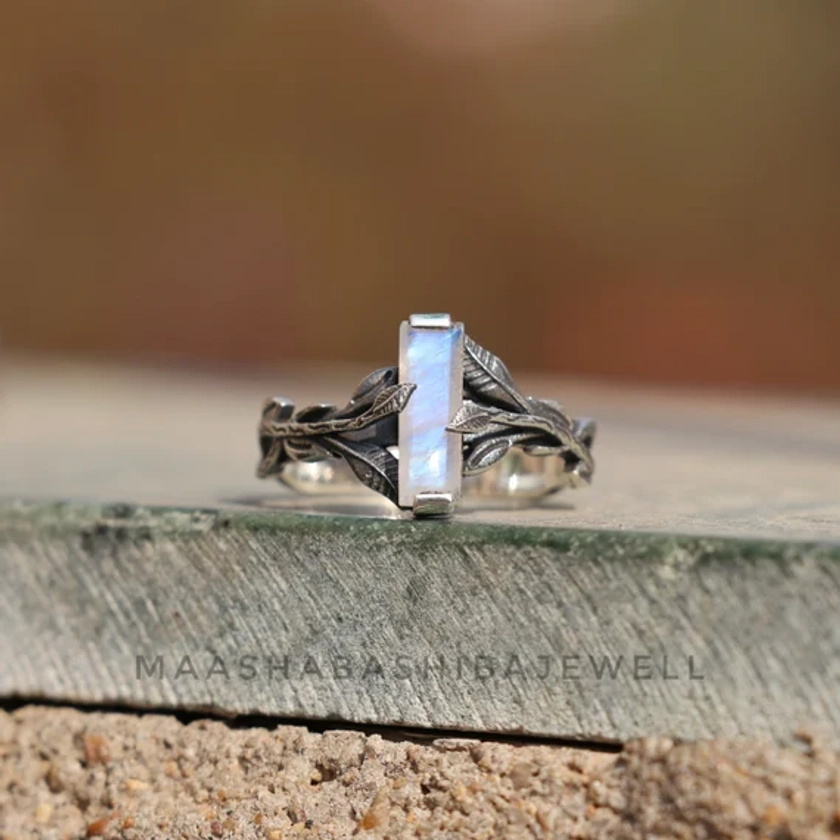 Unique Silver Branches Ring, Natural Moonstone Ring, 925 Sterling Silver, Nature Inspired Ring, Celestial Jewelry, Leaves Ring, Gift For Her