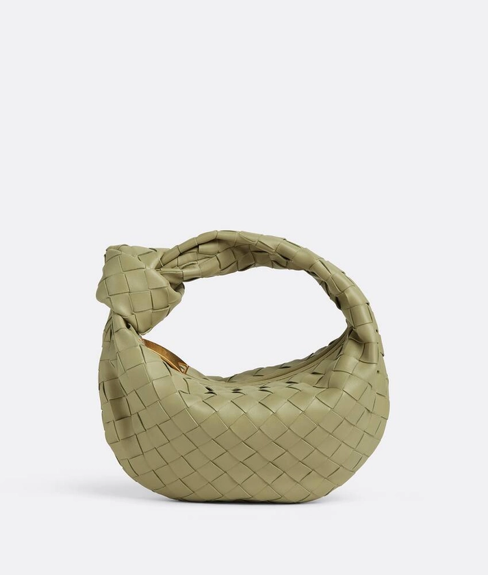 Bottega Veneta® Mini Jodie pour Femme en Travertine. Shop online now.