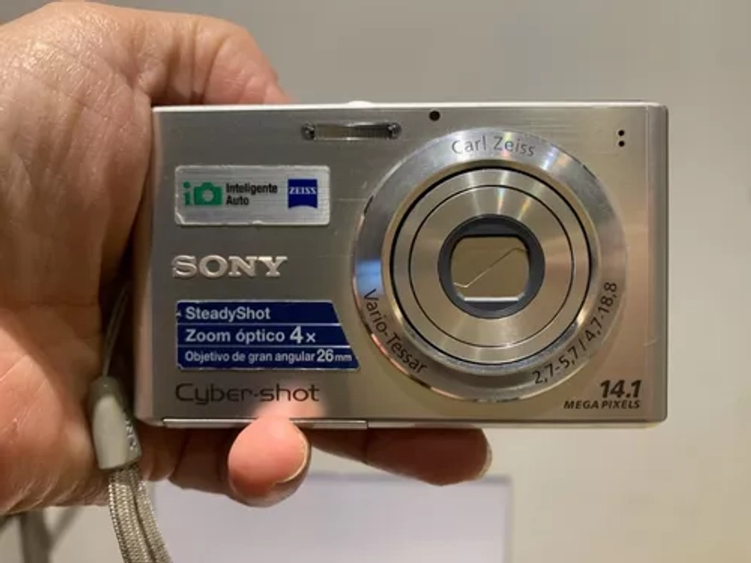 Maquina Fotográfica Sony Cyber Shot 14.1
