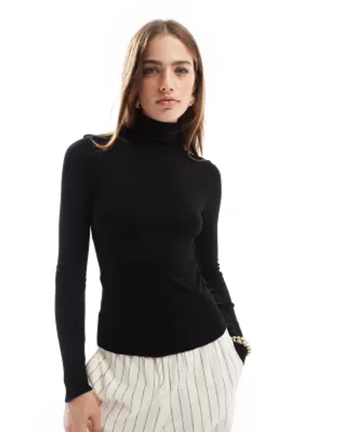 Stradivarius - Pull à col roulé - Noir | ASOS