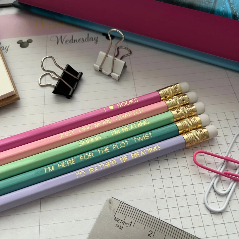 Book Lovers HB Pencil Set, Gift for Book Worms - Etsy