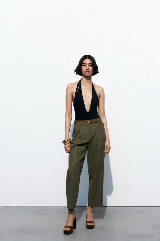 PANTALON DROIT AVEC LIN ET CEINTURE TRESSÉE