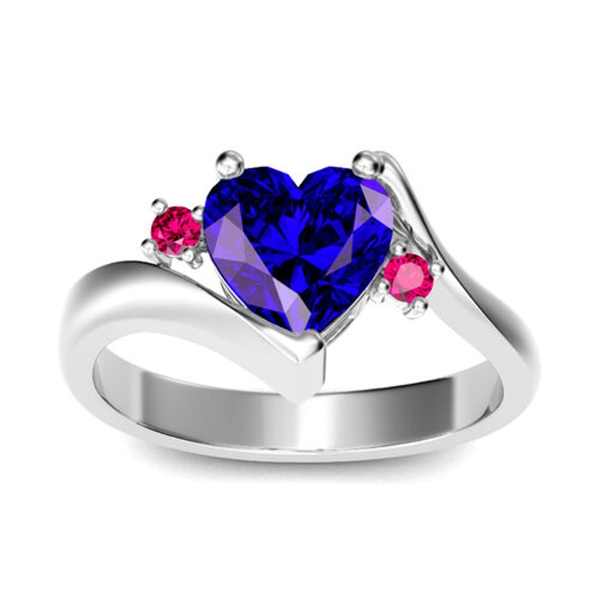 Jeulia Bypass Three Stone Heart Cut Sterling Silver Ring - Jeulia UK