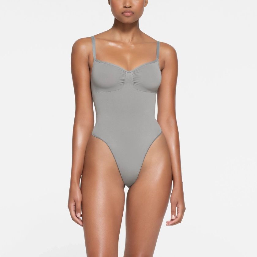 SEAMLESS SCULPT THONG BODYSUIT | PACIFIC