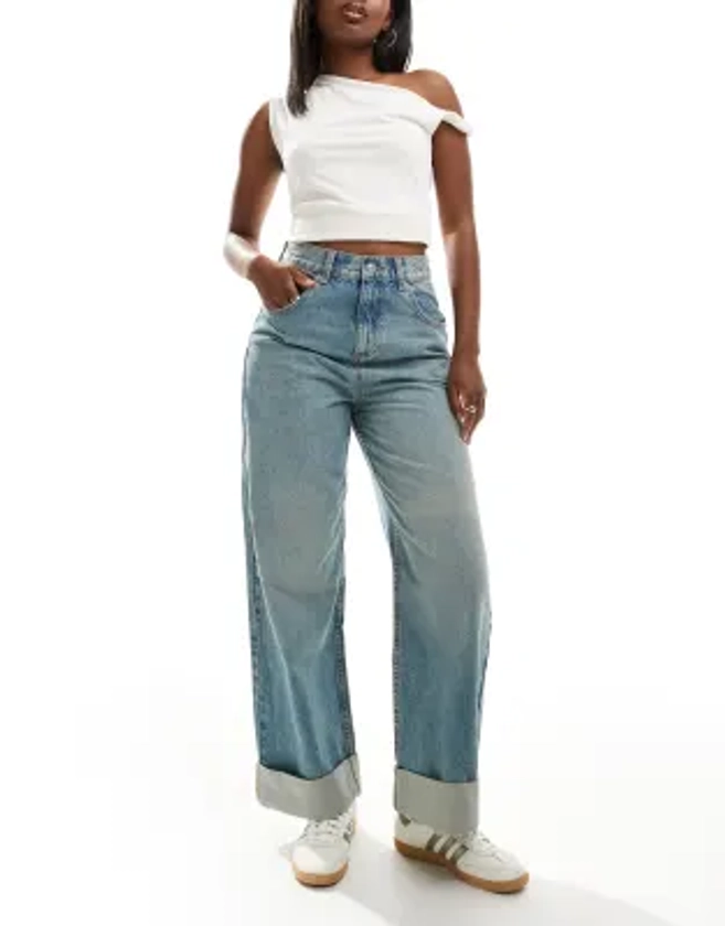 ASOS DESIGN - Jean ample à larges revers - Délavé bleu pâle | ASOS