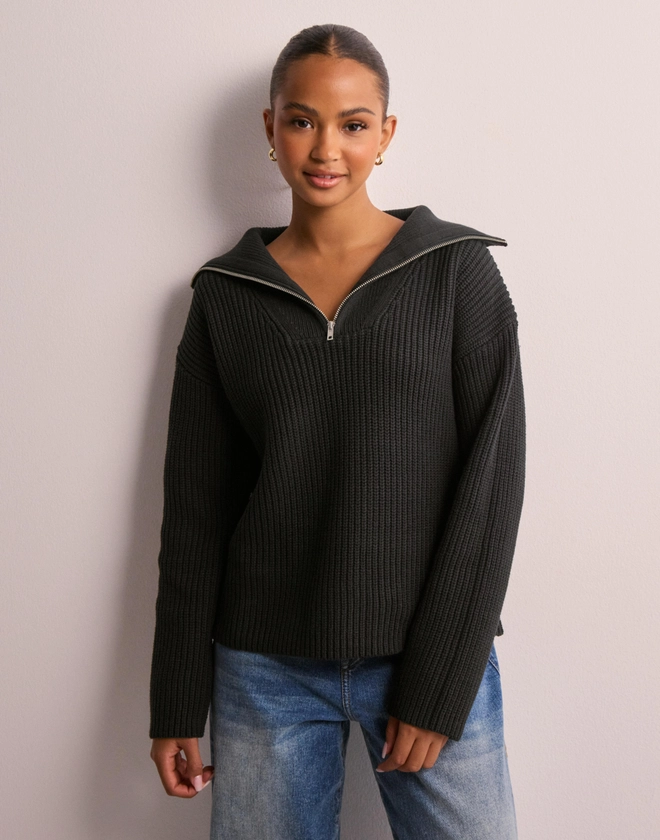 Buy Selected Femme SLFBLOOMIE LS KNIT HALF ZIP NOOS - Black | Nelly.com