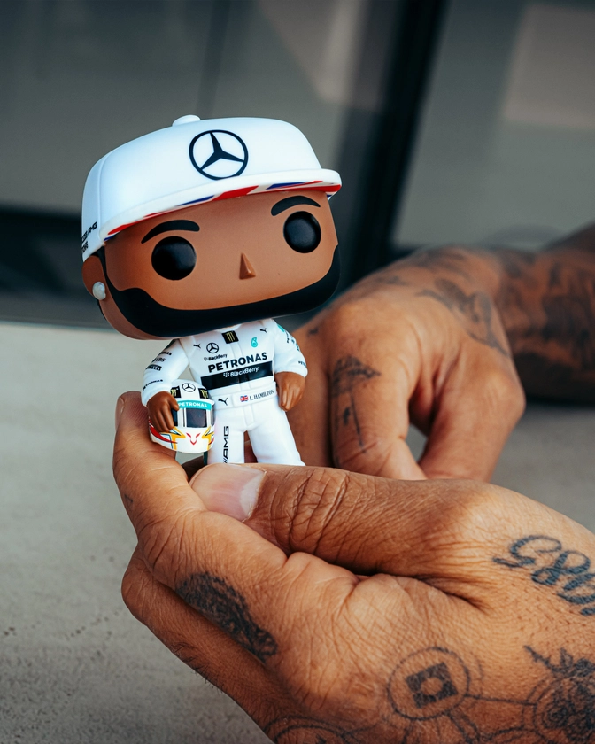 Lewis Hamilton Funko Pop! 2014 World Drivers&#39; Champion Edition