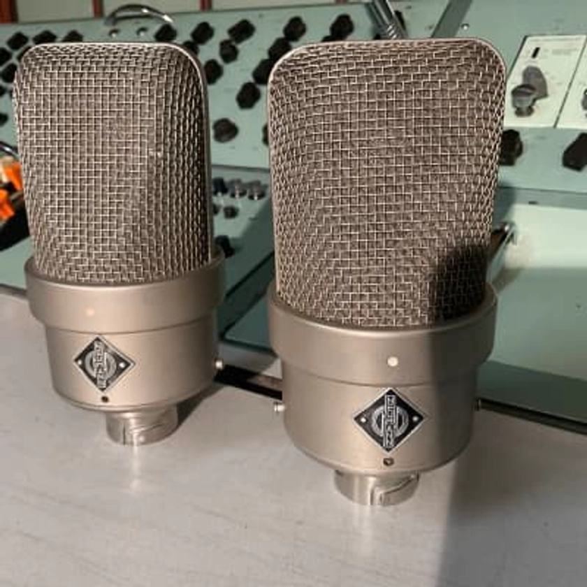 Neumann M 150 Small Diaphragm Omnidirectional Tube Condenser Microphone Stereo Pair | Reverb Estonia