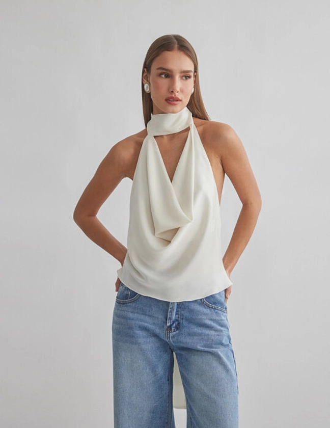 Γυναικεία μπλούζα με ντραπέ ντεκολτέ σε όψη σατέν | MINDYOURSTYLE