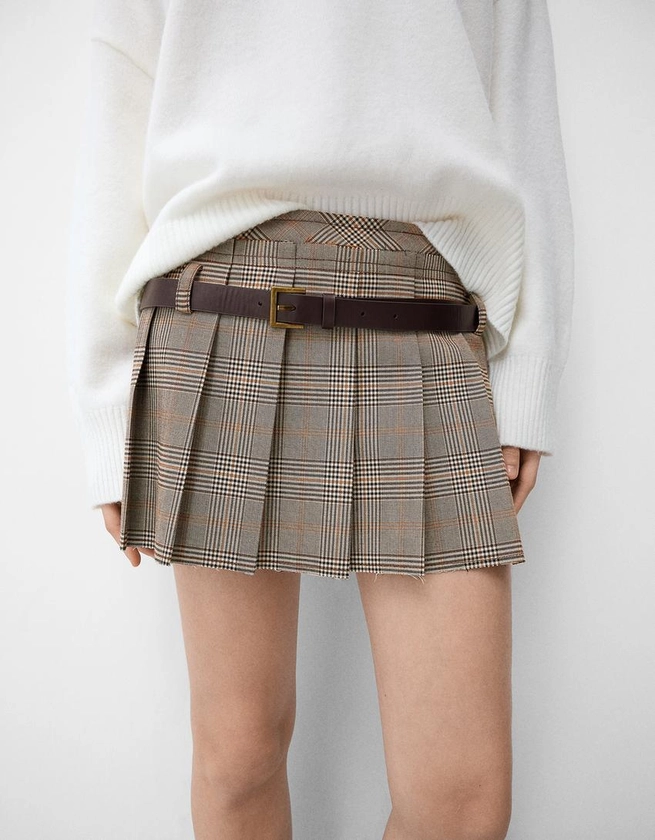 Box pleat mini skirt with belt