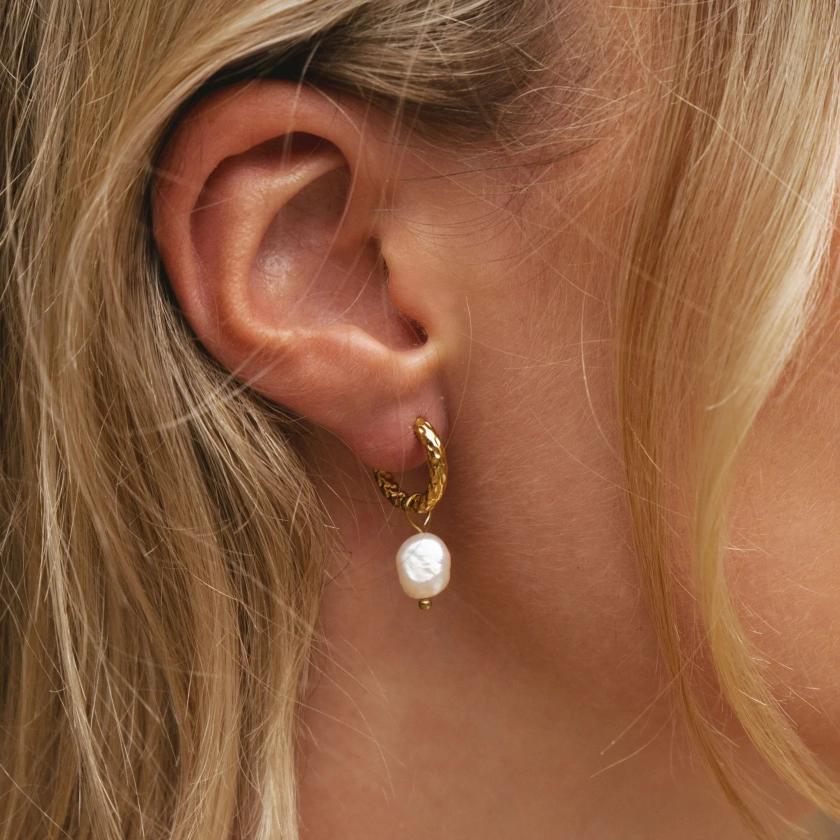 Hammered Pearl Hoop Earrings