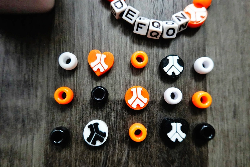 Perles Kandi inspirées de Defqon