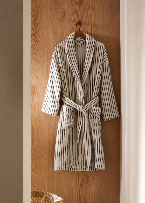 100% cotton striped bathrobe - Home | MANGO United Kingdom