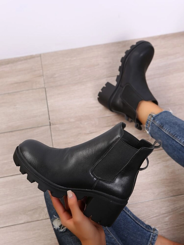 Minimalist Chunky Heeled Slip-On Chelsea Boots
