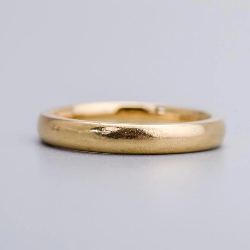 9K Gold Band — Don Laurence Jewellery