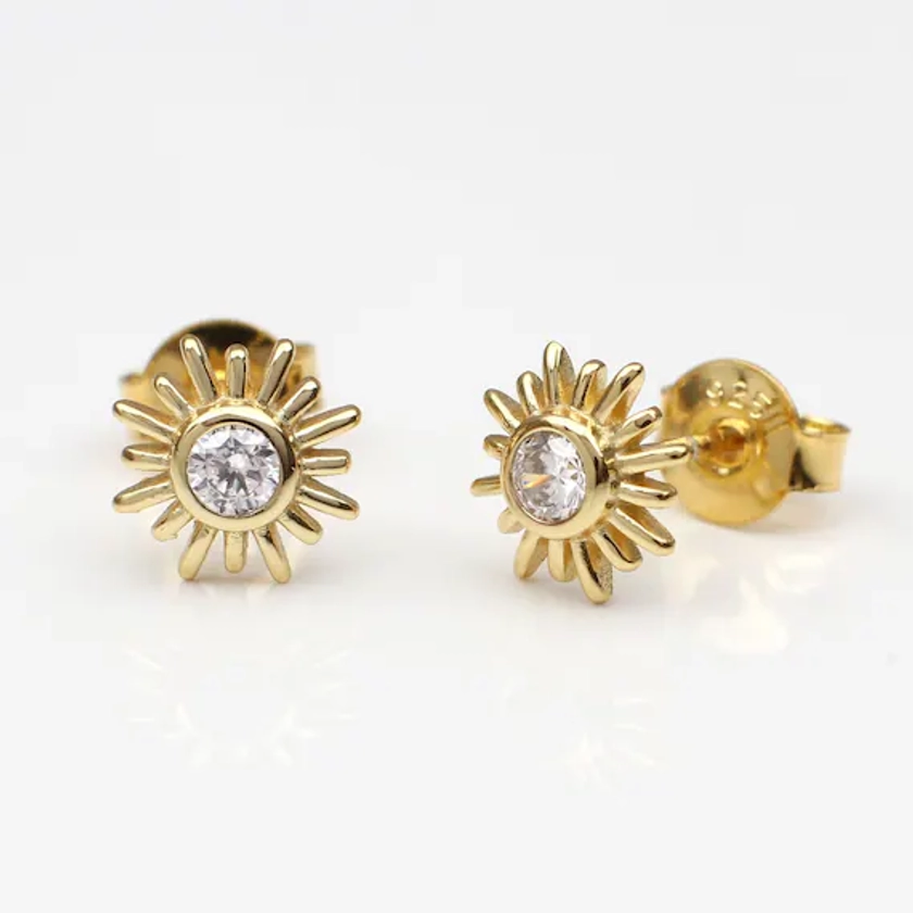 18ct Gold Plated Sun Stud Earrings