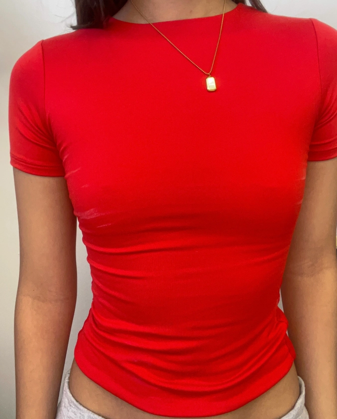 Faye top (Cherry Red)