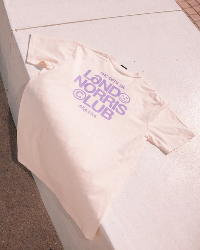 SUMMER GRAPHICS CLUB TEE