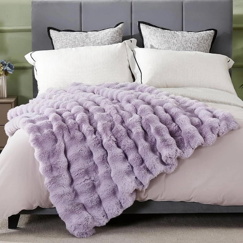 Amazon.com: DREAMNINE Oversized Soft Thick Fuzzy Faux Rabbit Fur Throw Blanket Twin Size 60" x 71",Double Sided Comfy Plush Warm Shaggy Fluffy Blanket,Luxury Cozy Cute Furry Blanket for Bed Couch Pet,Lilac Purple : Home & Kitchen