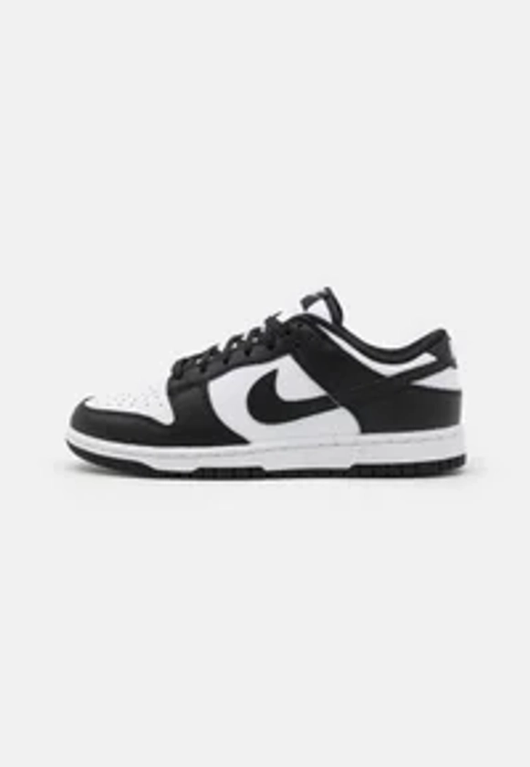 DUNK LOW - Trainers - white/black