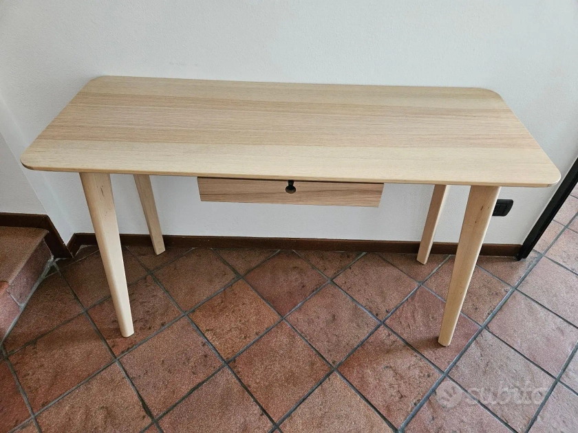 Tavolo Ikea Lisabo | Subito