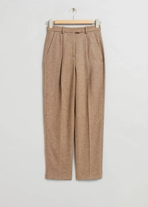 Pantalon fuselé en tweed