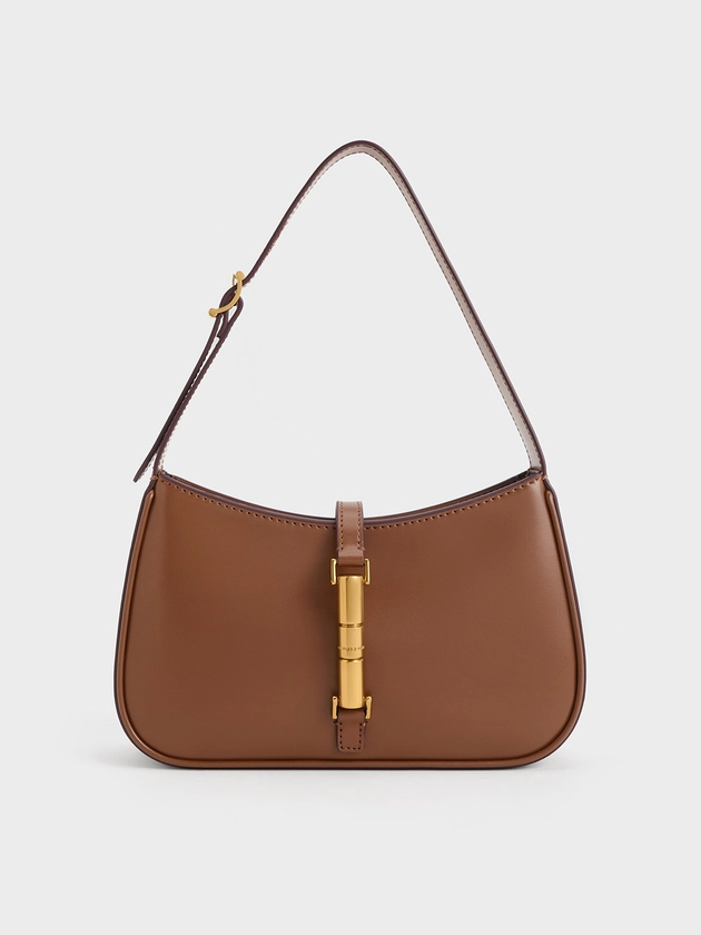 Sac porté épaule à détail métallique Cesia chocolat | CHARLES & KEITH