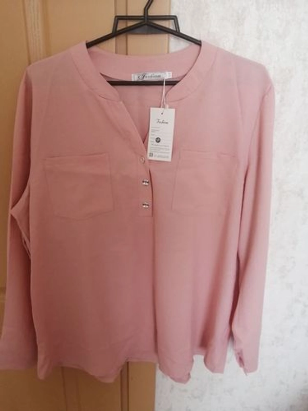 Блузка новая , цена 30 р. купить в Солигорске на Куфаре - Объявление №244358481