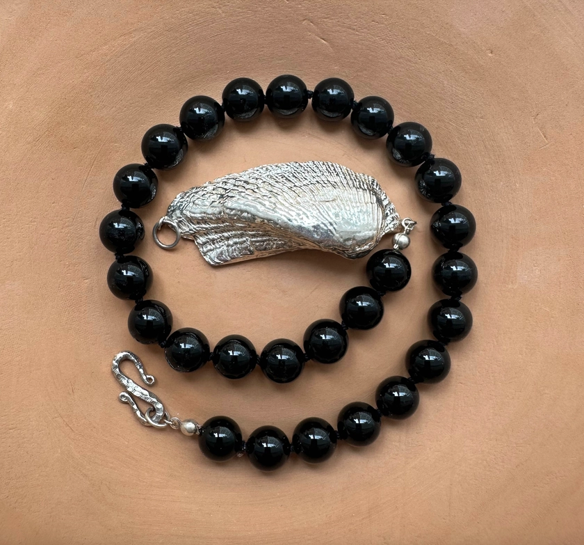 Black Onyx necklace wish seashell lock — Sicels 