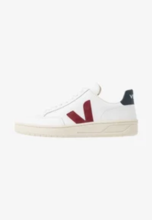 V-12 - Baskets basses - extra white/marsala/nautico