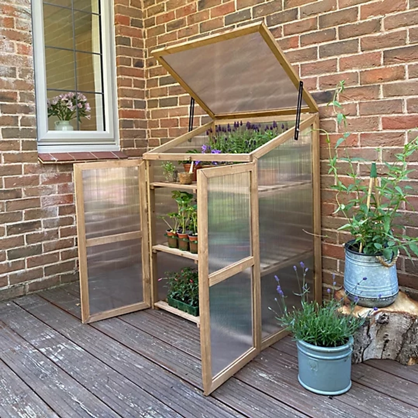 Wooden Framed Polycarbonate Growhouse with Waterproof Cover and 25m Repair Tape | DIY at B&Q