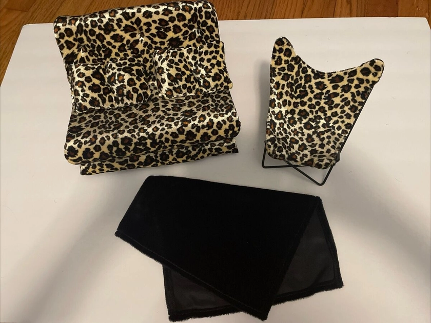 Barbie - Cheetah Bed and Chair w/ blanket