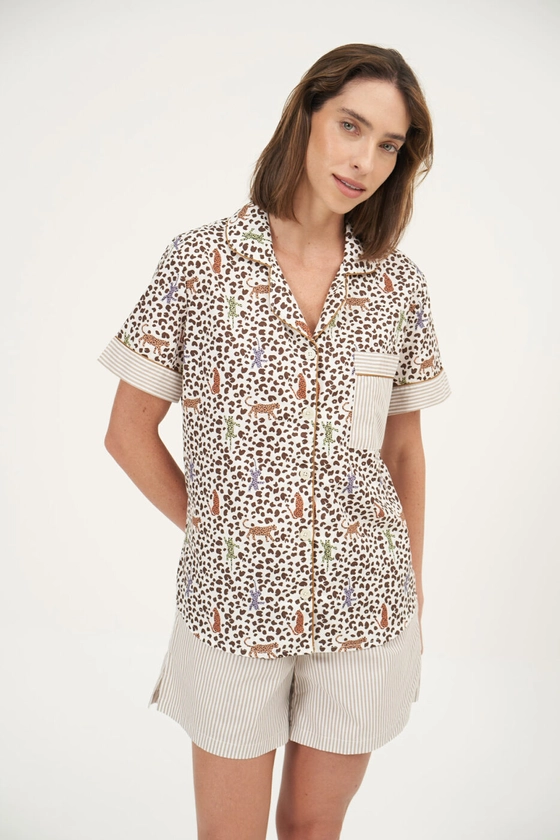Pijama Curto Leopardo Off com Listras - Anotheroom - Sleepwear