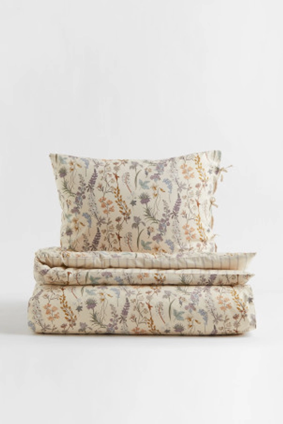 Twin Patterned Fitted Sheet - Light beige/floral - Home All | H&M CA