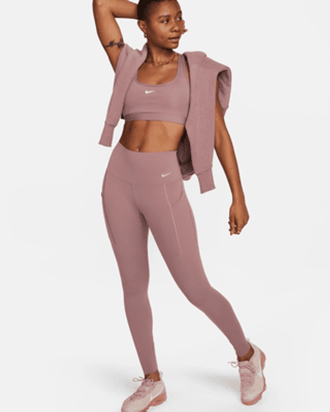 Legging long taille haute à maintien normal avec poches Nike Universa pour femme