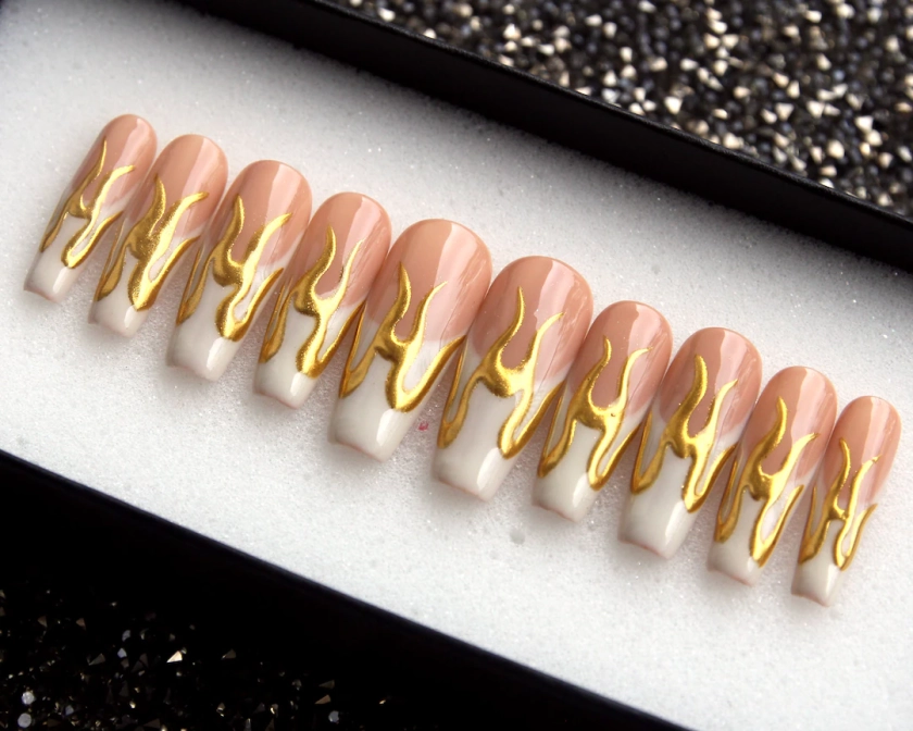 Nude X Golden Metalic Press on Nails Handmade Coffin Glue on Fake Nails V155 - Etsy
