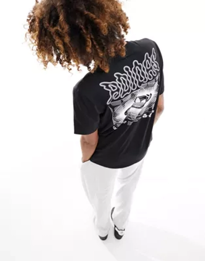 adidas Originals - Rekive - T-shirt imprimé au dos - Noir | ASOS