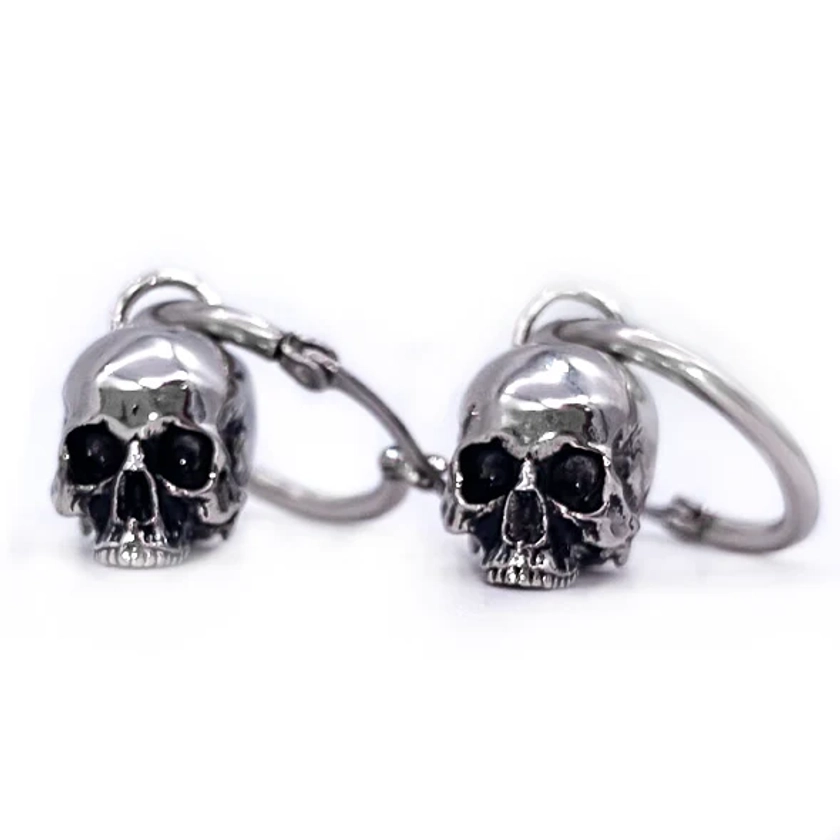 Hel Skull Earrings