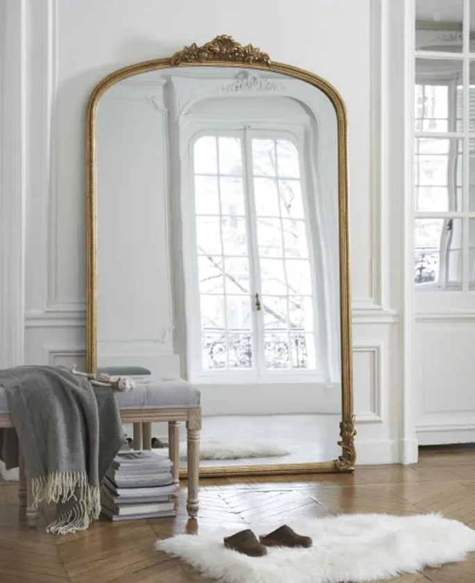 Miroir en paulownia doré effet vieilli 119x194 | Maisons du Monde