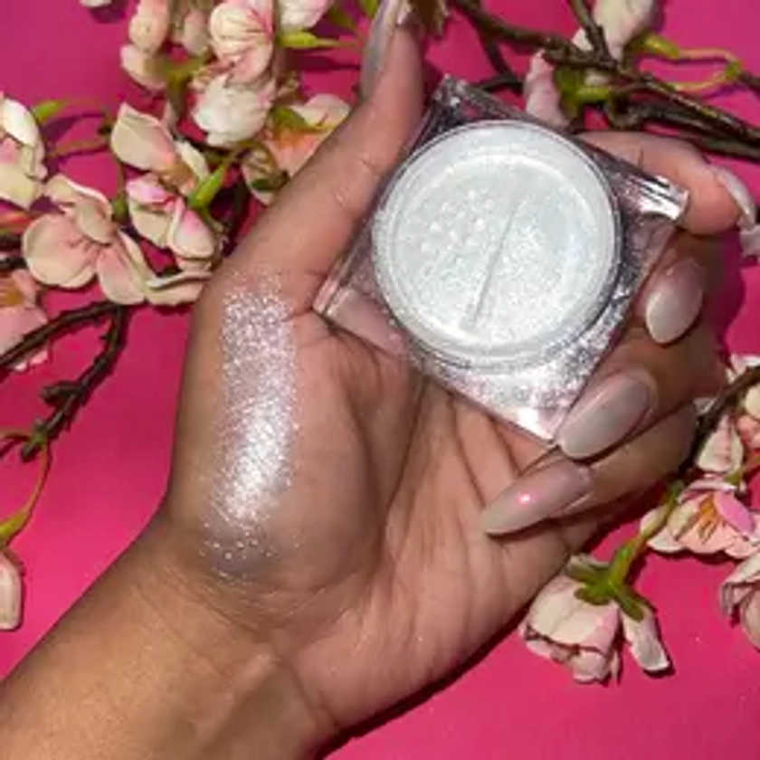 Ice Queen Loose Highlighter