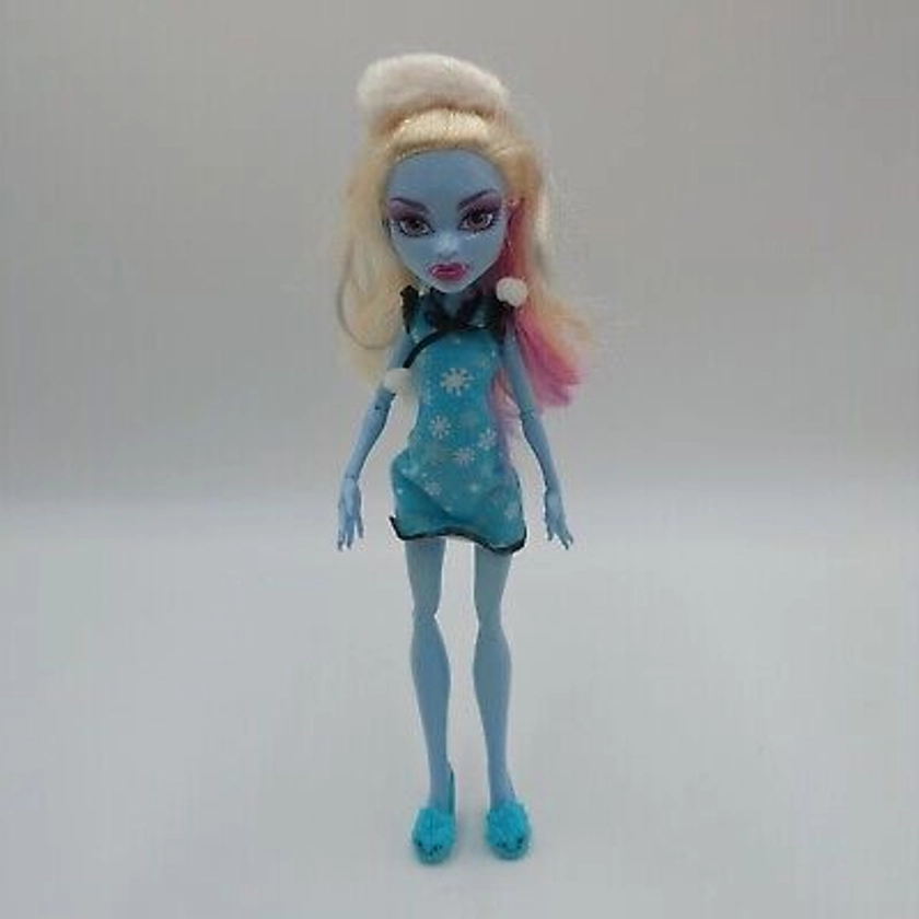 Mattel 2010 Monster High Dead Tired Abbey Bominable Fashion Doll