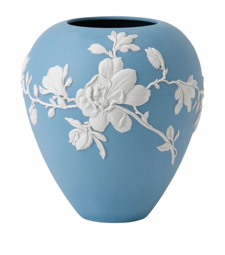 Wedgwood Magnolia Jasper Vase (18cm) | Harrods DK