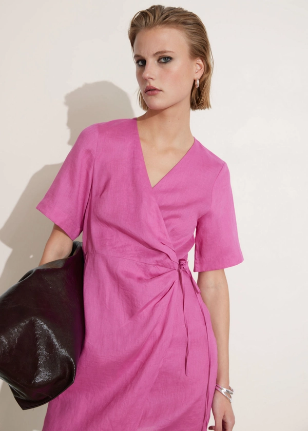 Robe portefeuille diagonale en lin - Rose vif - Mini dresses - & Other Stories FR
