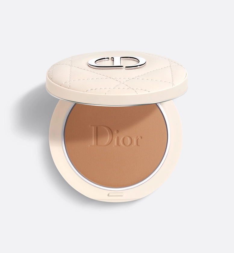 Poudre bronzante Dior Forever Natural Bronze : hâle naturel | DIOR