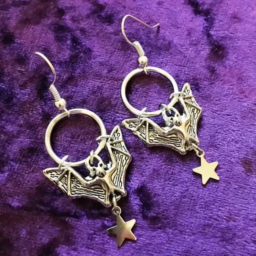 Pendientes góticos de murciélagos voladores y estrellas para Halloween, joyería de bruja - AliExpress