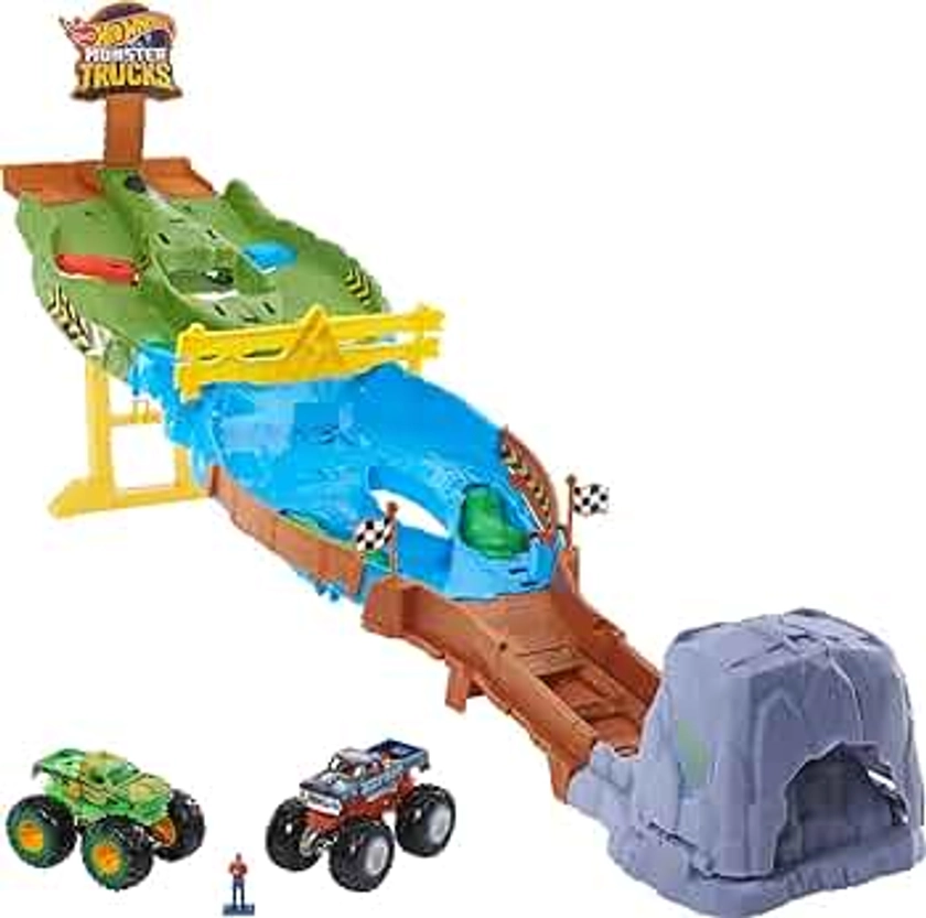 Hot Wheels Toy Monster Trucks Playset, Wreckin' Raceway with Bigfoot & Gunkster in 1:64 Scale, Head-to-Head Race with Obstacles, Announcer Figure