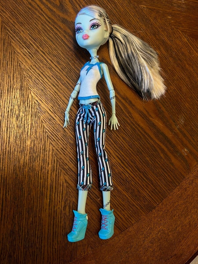 Frankiestein Monster High Doll Dead Tired 11 Inch Tall