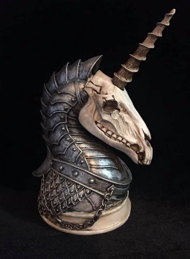 UNICORN WARHORSE SKULL - Desk Ornament