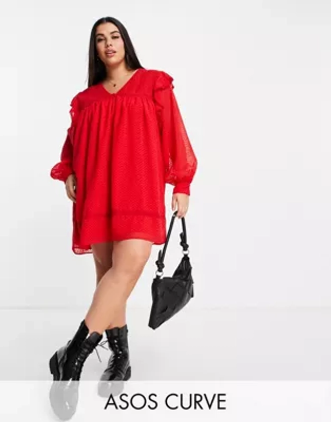 ASOS DESIGN Curve - Robe babydoll courte à fronces avec empiècements dentelle - Rouge | ASOS